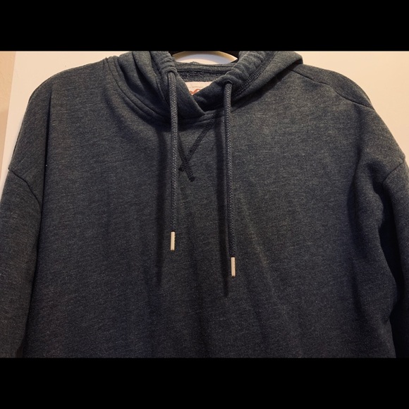 Hollister Hoodie - Picture 2 of 5